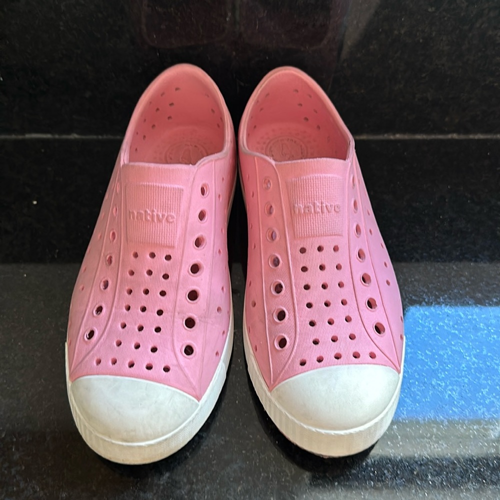 Native pink Jefferson